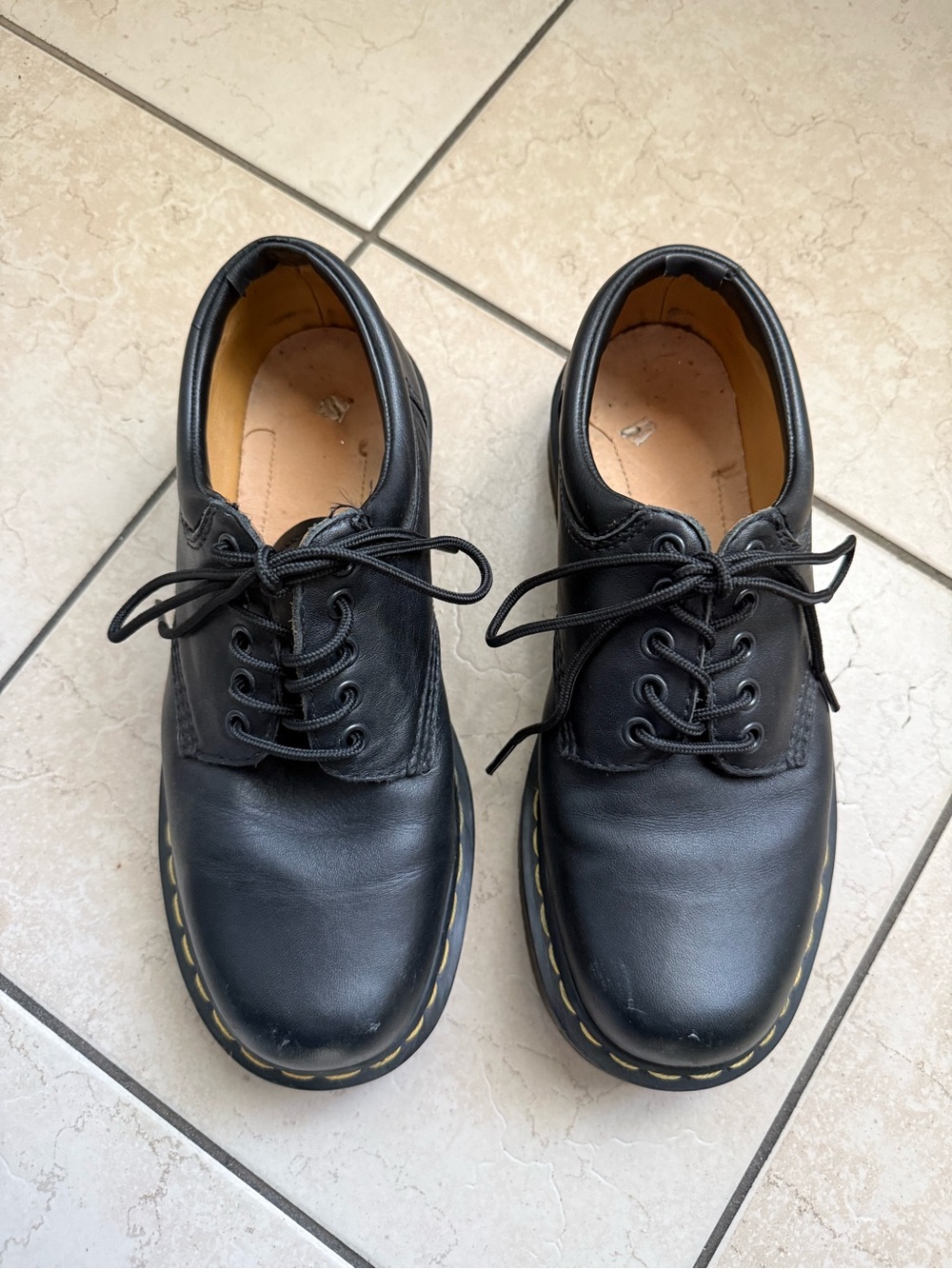Dr. Martens Black Leather Oxfords 8053 *As Is* - Picture 2 of 10